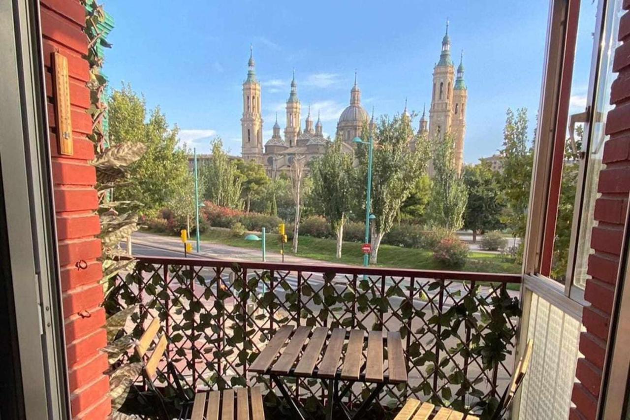 סרגוסה Front Views To El Pilar Comotucasa מראה חיצוני תמונה